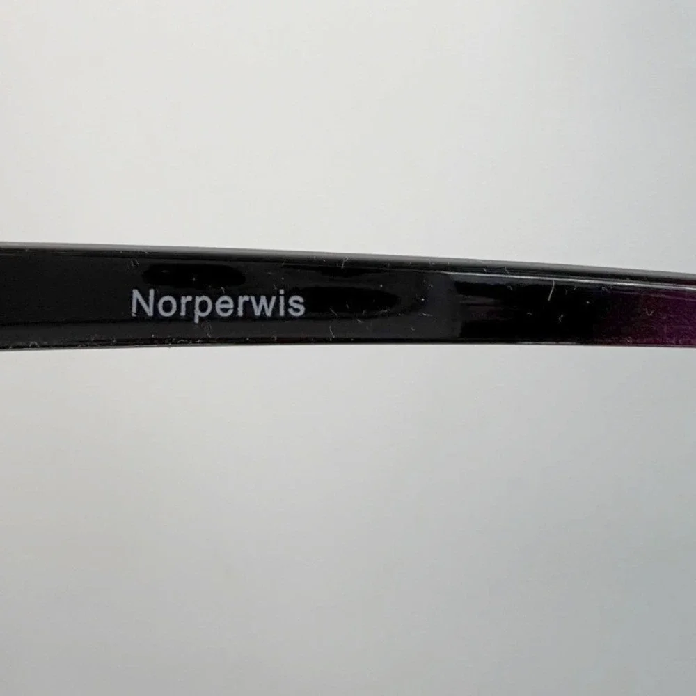 Norperwis Cat Eye Reading Glasses Black Purple Ombre Two Tone Pouch Chic 104-56